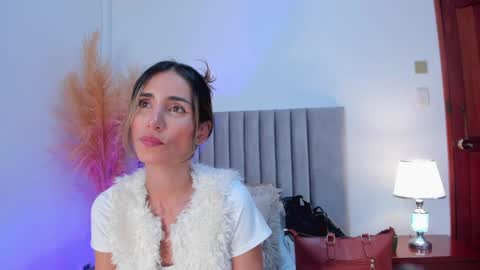 Nina online show from December 27, 5:59 pm