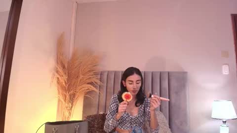 Nina online show from September 30, 6:57 pm