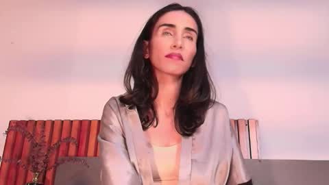 Nina online show from October 30, 7:37 pm