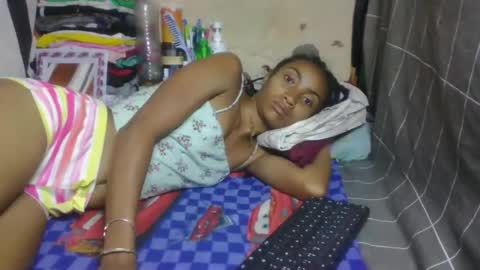 ninaeaa online show from March 19, 8:18 am