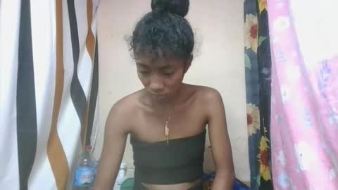 ninaeaa online show from December 16, 6:08 am