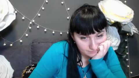 ninaflawlees online show from November 27, 2:20 pm