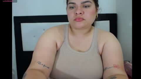 NinaFuentes online show from June 8, 11:37 pm