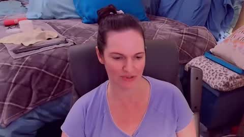 Snapshot of ninajaymes chatting on October 25, 12:40 am Nina Jaymes online show from October 25, 12:40 am