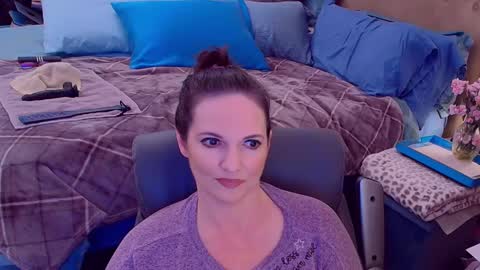 Snapshot of ninajaymes chatting on September 23, 10:08 pm Nina Jaymes online show from September 23, 10:08 pm