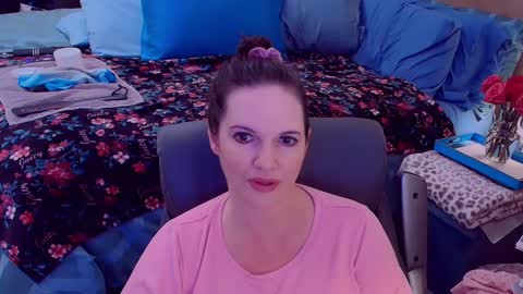 Snapshot of ninajaymes chatting on October 2, 11:21 pm Nina Jaymes online show from October 2, 11:21 pm