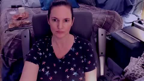 Snapshot of ninajaymes chatting on December 21, 10:40 pm Nina Jaymes online show from December 21, 10:40 pm