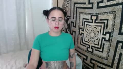 Snapshot of ninakravtz chatting on March 11, 3:56 pm N I N A online show from March 11, 3:56 pm