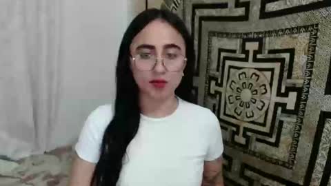 Snapshot of ninakravtz chatting on January 7, 11:14 pm N I N A online show from January 7, 11:14 pm