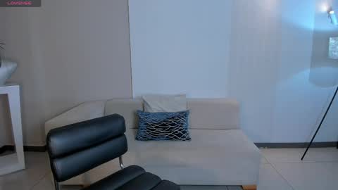  Nina  online show from April 19, 10:37 am