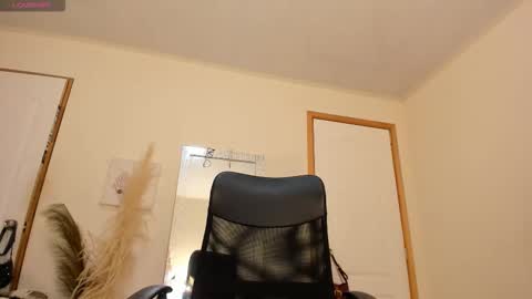 Nina  online show from October 28, 10:25 pm