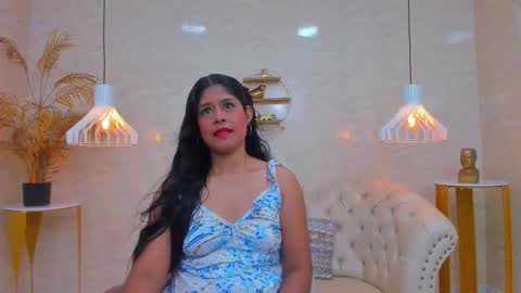 Nina Naughtty online show from September 13, 11:40 am