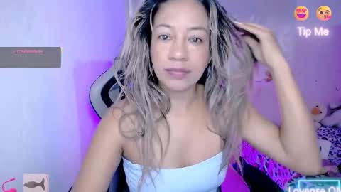 ninatinydoll1 online show from October 9, 11:14 am