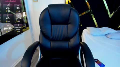 ninfomaria online show from February 12, 7:35 pm