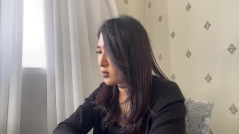 niravoid online show from September 16, 10:45 am