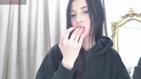 Niu online show from October 2, 2:22 pm