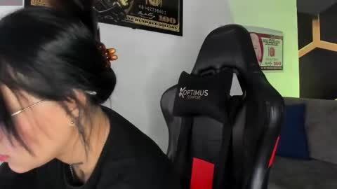 Nixie online show from October 5, 5:40 pm