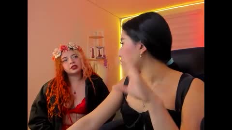 nixy_fresa online show from October 2, 4:17 am