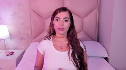   ambarsulliva  online show from January 15, 11:43 am