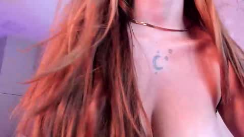 Snapshot of noa_butterfly chatting on October 9, 12:09 pm ambarsulliva online show from October 9, 12:09 pm