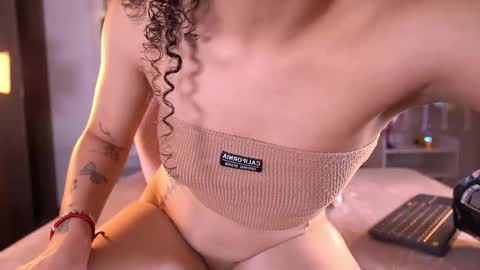 noah__23 online show from February 23, 1:06 am