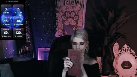 REAL name LiaDM are always open online show from January 6, 2:43 pm