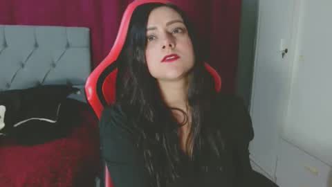 Snapshot of noamartin_ chatting on October 30, 12:46 am Noamartin online show from October 30, 12:46 am