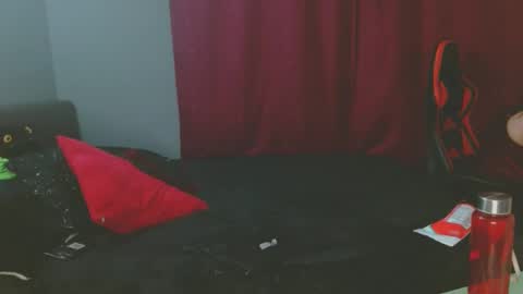 Snapshot of noamartin_ chatting on January 17, 12:20 am Noamartin online show from January 17, 12:20 am