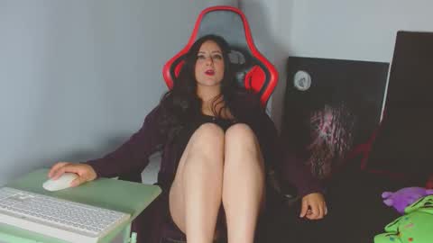 Noamartin online show from March 22, 1:44 am