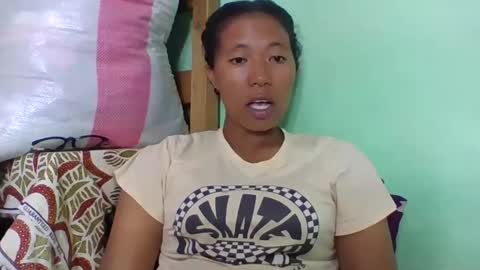 noellah online show from May 30, 7:06 am
