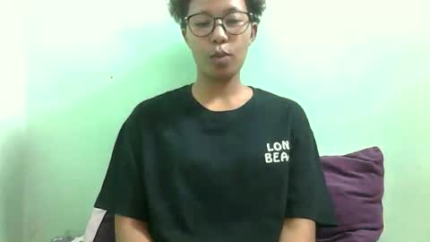 Snapshot of noellah chatting on October 25, 1:30 pm noellah online show from October 25, 1:30 pm