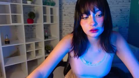 Noeva online show from September 21, 11:47 pm