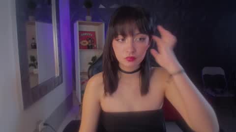 Noeva online show from September 30, 6:35 pm