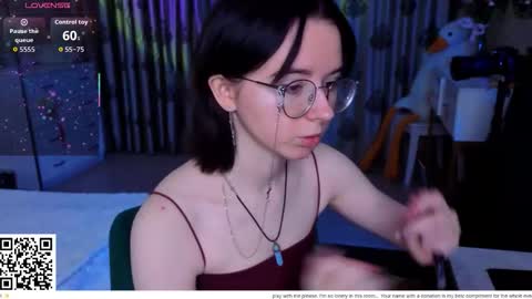 Nora Failure online show from February 13, 11:12 am