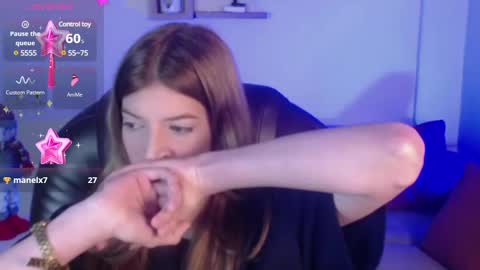 Nora online show from December 26, 2:48 pm