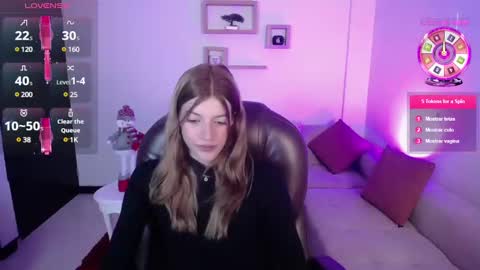 Nora online show from December 11, 8:07 pm