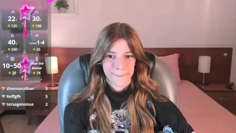 Nora online show from December 28, 2:32 pm