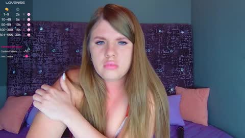 Nora online show from December 26, 11:57 pm