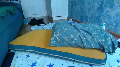 Snapshot of norahorn chatting on October 22, 5:34 am NoraHorn online show from October 22, 5:34 am