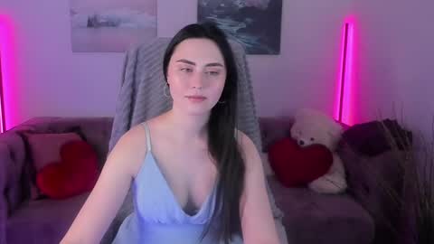 Nora online show from May 30, 5:49 am