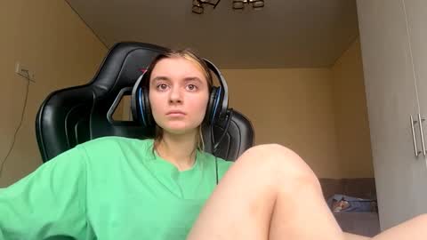 Elena online show from March 14, 8:26 am