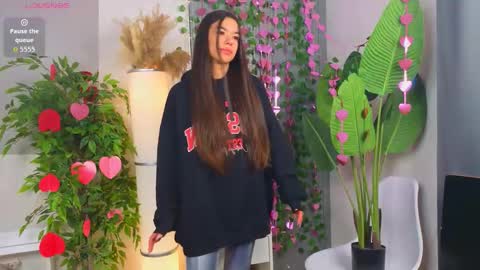 Monika online show from February 16, 7:36 pm