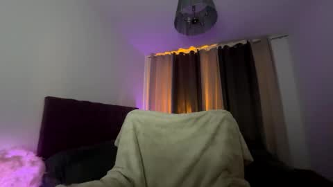 Tina online show from September 29, 5:51 pm