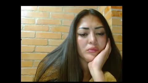 crystal hot online show from October 4, 12:05 am