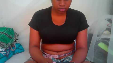 Snapshot of notoy1 chatting on September 28, 8:19 am notoy1 online show from September 28, 8:19 am