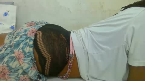 Snapshot of notoy1 chatting on October 6, 11:53 pm notoy1 online show from October 6, 11:53 pm