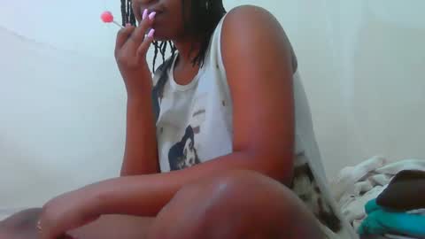 Snapshot of notoy1 chatting on September 25, 6:45 am notoy1 online show from September 25, 6:45 am