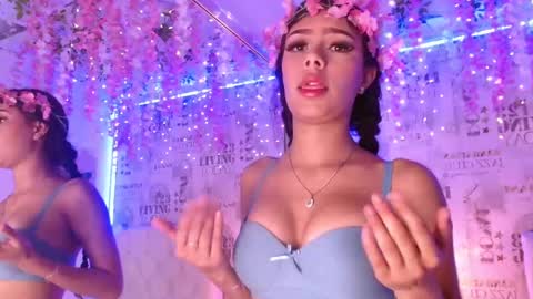 nova_ross online show from September 17, 8:40 pm
