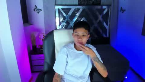 nova online show from June 23, 1:36 am