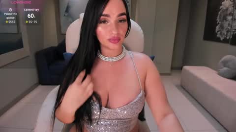 Nova online show from October 4, 9:19 pm